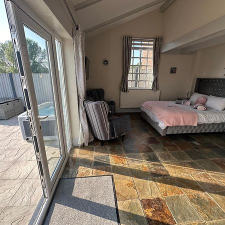 Dwylig Isa Holiday Cottages Rhuddlan Pokoj fotografie
