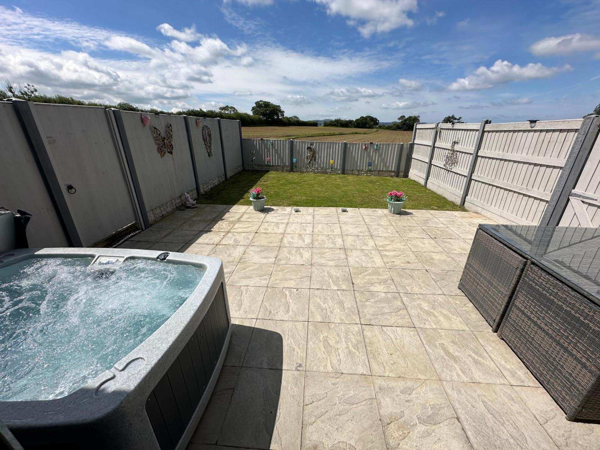 Dwylig Isa Holiday Cottages Rhuddlan Exteriér fotografie